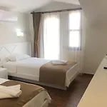 Elegance 2*