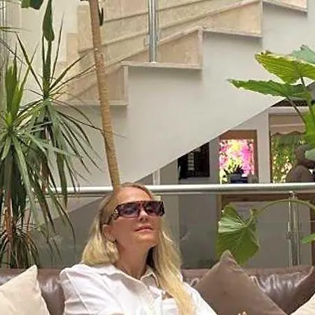 Hotel Elegance